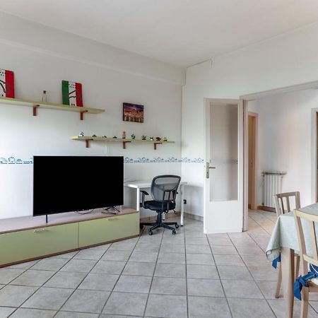 Lucca Roomy Apartment With Balcony And Parking! Exterior foto