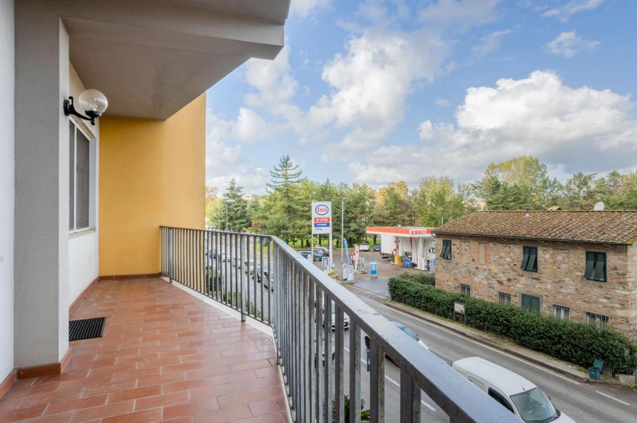 Lucca Roomy Apartment With Balcony And Parking! Exterior foto