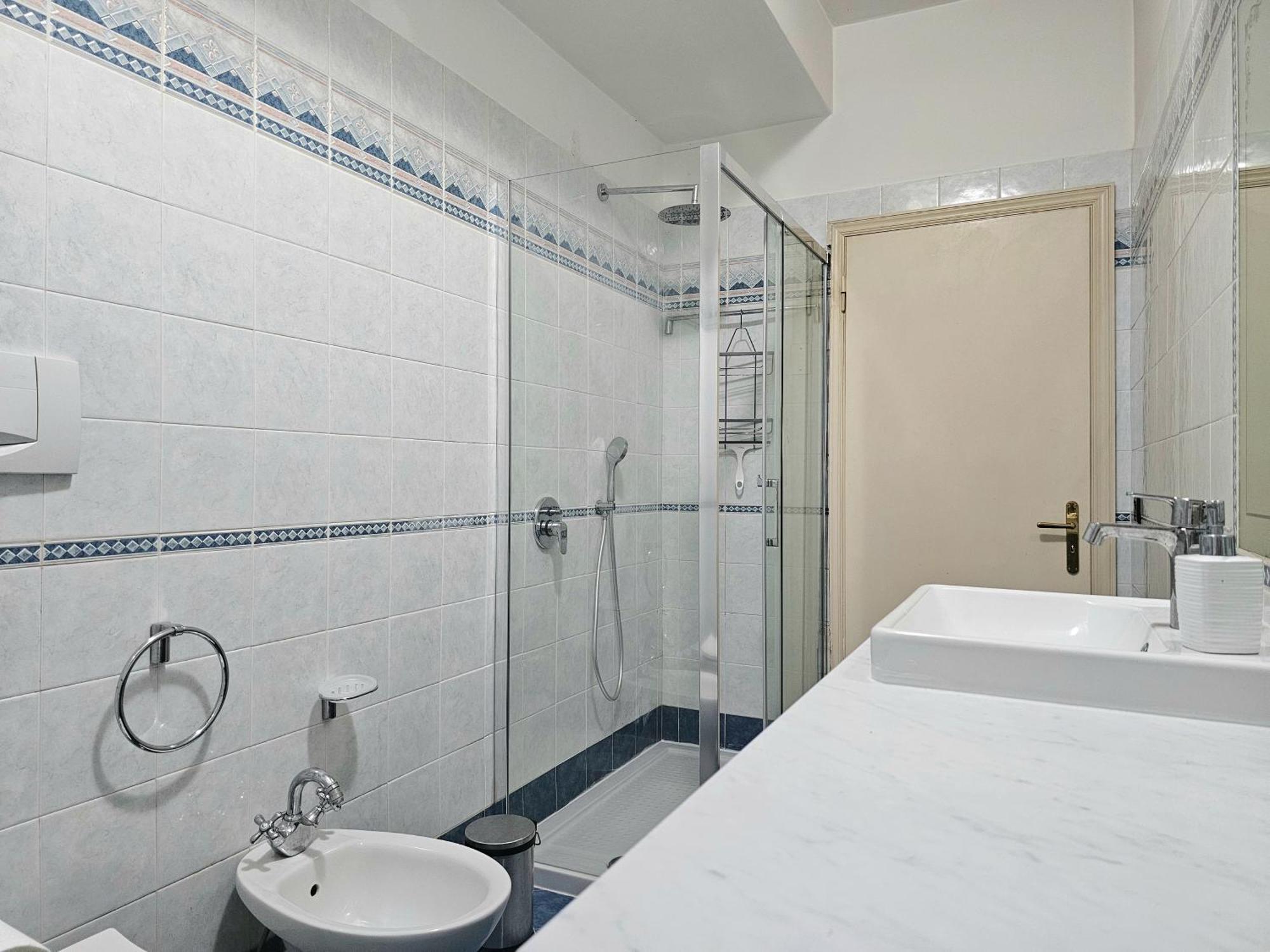 Lucca Roomy Apartment With Balcony And Parking! Exterior foto